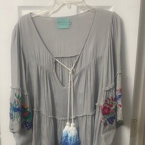 Judith March Light Gray Boho Embroidered Tassel Peasant Blouse